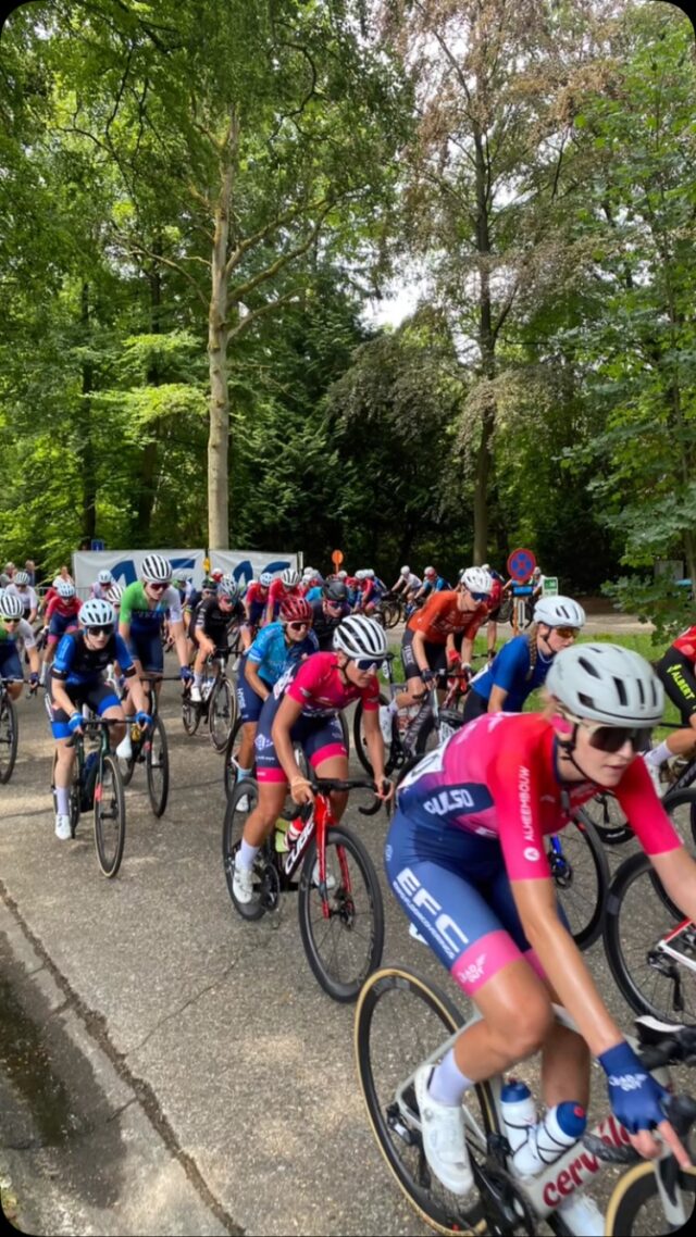 Genoten 🚴🏻‍♀️🚴🏼🫶
#BKwielrennen2026 #cycling #brasschaat